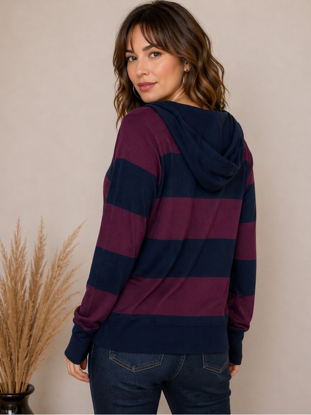 💜💙 Liz & Co Striped Hoodie – Cozy Casual Favorite ✨ 💙💜 - Picture 2 of 11